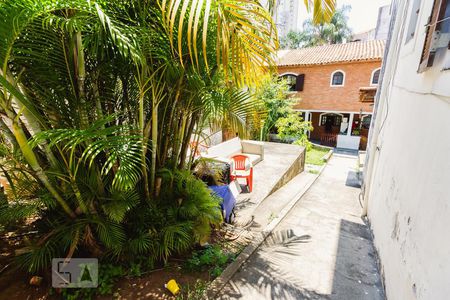 Casa à venda com 554m², 8 quartos e sem vagaQuintal