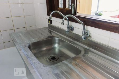 Casa à venda com 554m², 8 quartos e sem vagaCasa 03 - Cozinha Pia