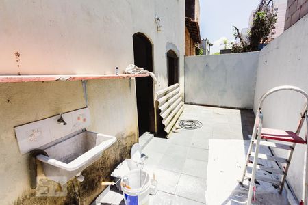 Casa à venda com 554m², 8 quartos e sem vagaCasa 03 - Quintal