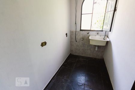 Casa à venda com 554m², 8 quartos e sem vagaCasa 03 - Área de Serviço