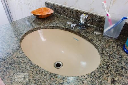 Casa à venda com 554m², 8 quartos e sem vagaCasa 01 - Banheiro 02 Pia