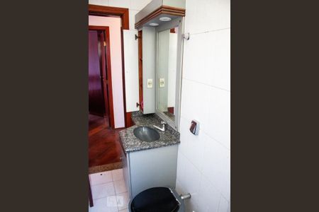 Casa à venda com 620m², 6 quartos e 6 vagasBanheiro