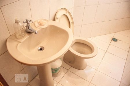 Casa à venda com 620m², 6 quartos e 6 vagasBanheiro
