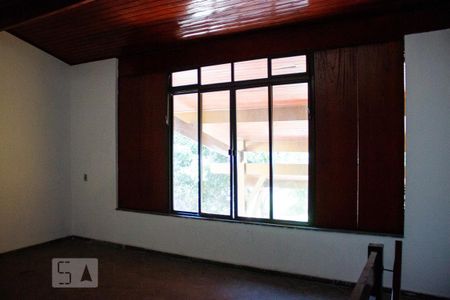 Casa à venda com 620m², 6 quartos e 6 vagasSala de Serviço