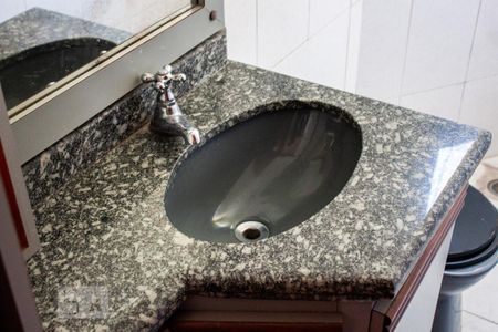 Casa à venda com 620m², 6 quartos e 6 vagasBanheiro