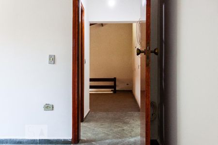 Casa à venda com 620m², 6 quartos e 6 vagasCorredor Sala de Serviço