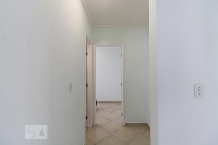 Corredor de apartamento para alugar com 3 quartos, 90m² em Liberdade, São Paulo