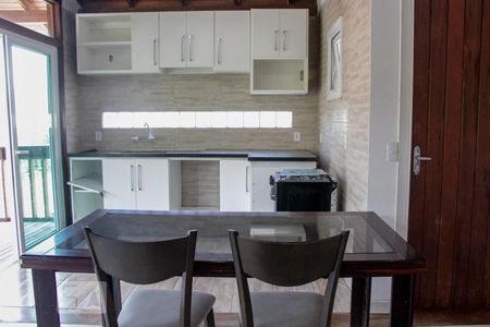Sala/Cozinha de apartamento para alugar com 2 quartos, 70m² em Córrego Grande, Florianópolis