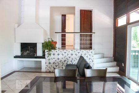 Apartamento para alugar com 2 quartos, 70m² em Córrego Grande, Florianópolis