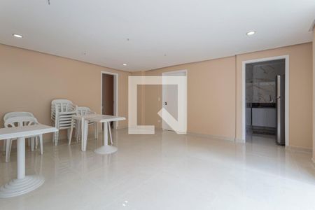 Apartamento à venda com 80m², 2 quartos e 1 vaga Apartamento à venda com 80m², 2 quartos e 1 vagaÁrea comum - Salão de festas