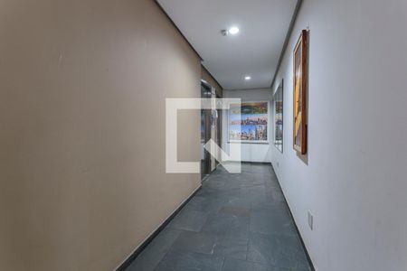 Apartamento à venda com 80m², 2 quartos e 1 vaga Apartamento à venda com 80m², 2 quartos e 1 vagaHall de entrada