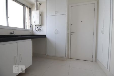 Apartamento à venda com 112m², 2 quartos e 2 vagasÁrea de Serviço