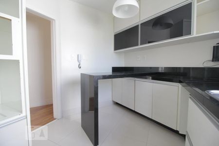 Apartamento à venda com 112m², 2 quartos e 2 vagasCozinha
