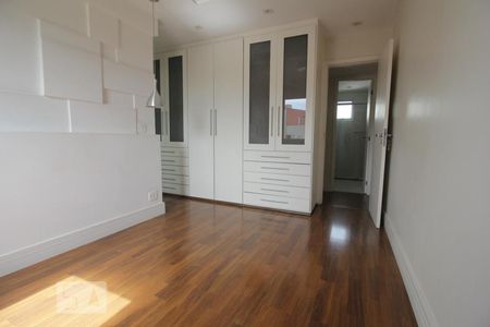 Suíte de apartamento para alugar com 2 quartos, 112m² em Jardim Ampliação, São Paulo