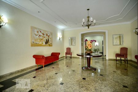 Apartamento para alugar com 62m², 2 quartos e 1 vagaHall social