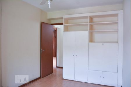 Quarto 1 de apartamento para alugar com 3 quartos, 120m² em Laranjeiras, Rio de Janeiro