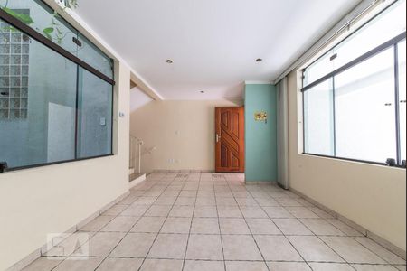 Sala de casa à venda com 4 quartos, 240m² em Jardim do Mar, São Bernardo do Campo