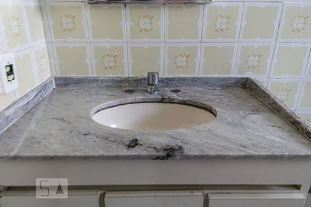 Apartamento para alugar com 107m², 3 quartos e 1 vaga Apartamento para alugar com 107m², 3 quartos e 1 vagaPia