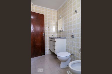 Apartamento para alugar com 107m², 3 quartos e 1 vaga Apartamento para alugar com 107m², 3 quartos e 1 vagaBanheiro da suíte