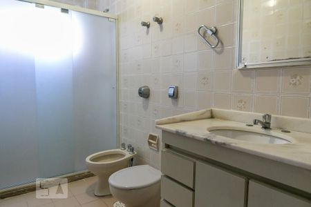 Apartamento para alugar com 107m², 3 quartos e 1 vaga Apartamento para alugar com 107m², 3 quartos e 1 vagaBanheiro