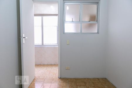 Apartamento para alugar com 107m², 3 quartos e 1 vaga Apartamento para alugar com 107m², 3 quartos e 1 vagaQuarto de serviço