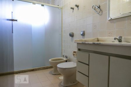 Apartamento para alugar com 107m², 3 quartos e 1 vaga Apartamento para alugar com 107m², 3 quartos e 1 vagaBanheiro
