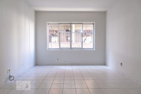 Apartamento para alugar com 107m², 3 quartos e 1 vaga Apartamento para alugar com 107m², 3 quartos e 1 vagaSala