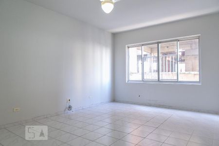 Apartamento para alugar com 107m², 3 quartos e 1 vaga Apartamento para alugar com 107m², 3 quartos e 1 vagaSala