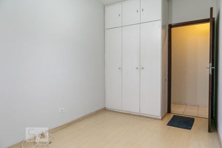 Apartamento para alugar com 107m², 3 quartos e 1 vaga Apartamento para alugar com 107m², 3 quartos e 1 vagaQuarto 2
