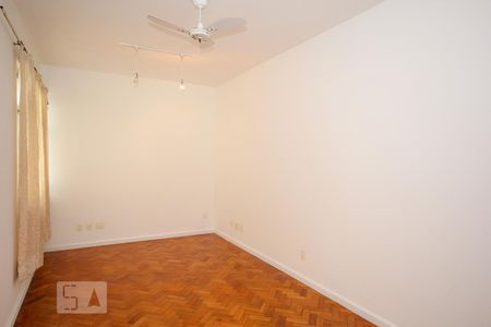 Sala de apartamento para alugar com 2 quartos, 98m² em Copacabana, Rio de Janeiro