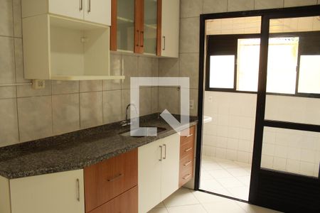 Cozinha de apartamento à venda com 3 quartos, 80m² em Vila Romana, São Paulo