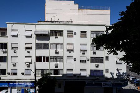 Quarto 1 Visão da Janela de apartamento à venda com 2 quartos, 68m² em Tijuca, Rio de Janeiro