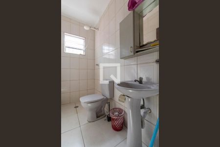 Casa à venda com 175m², 5 quartos e 5 vagasBanheiro 2