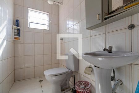 Casa à venda com 175m², 5 quartos e 5 vagasBanheiro 2