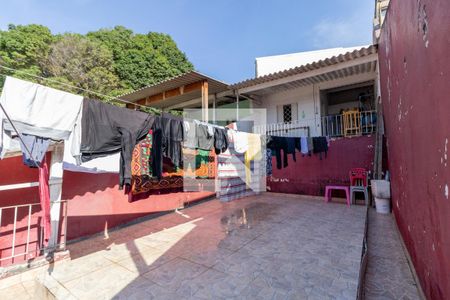 Casa à venda com 175m², 5 quartos e 5 vagasQuintal