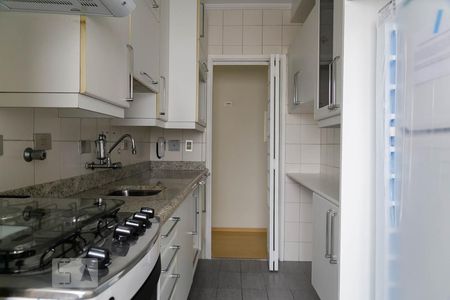 Apartamento para alugar com 91m², 2 quartos e 2 vagasCozinha