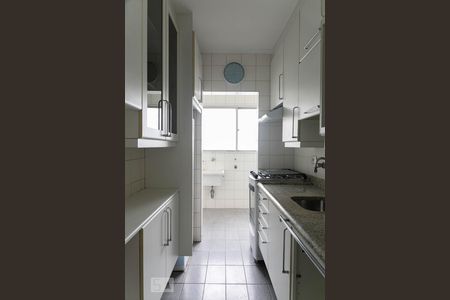 Apartamento para alugar com 91m², 2 quartos e 2 vagasCozinha