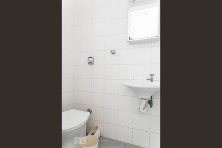 Apartamento para alugar com 91m², 2 quartos e 2 vagasBanheiro de Serviço