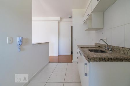 Apartamento à venda com 75m², 3 quartos e 2 vagasCozinha