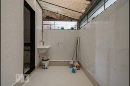 Apartamento à venda com 70m², 2 quartos e 1 vaga Apartamento à venda com 70m², 2 quartos e 1 vagaÁrea de Serviço