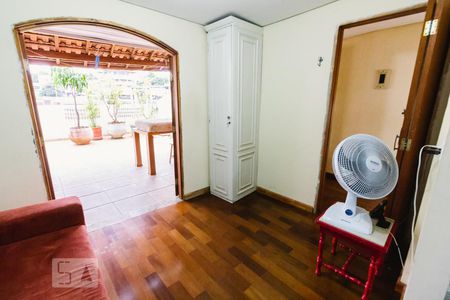 Casa para alugar com 180m², 2 quartos e 2 vagas Casa para alugar com 180m², 2 quartos e 2 vagasSala 02