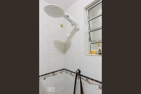 Banheiro 01 Chuveiro de casa para alugar com 2 quartos, 180m² em Perdizes, São Paulo
