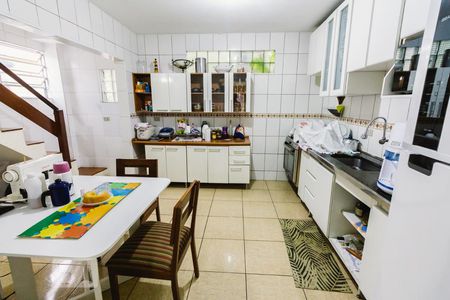 Casa para alugar com 180m², 2 quartos e 2 vagas Casa para alugar com 180m², 2 quartos e 2 vagasCozinha