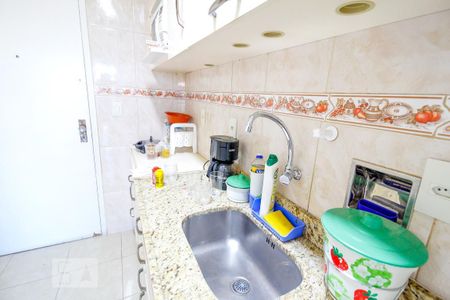 Apartamento à venda com 58m², 2 quartos e 1 vagaCozinha