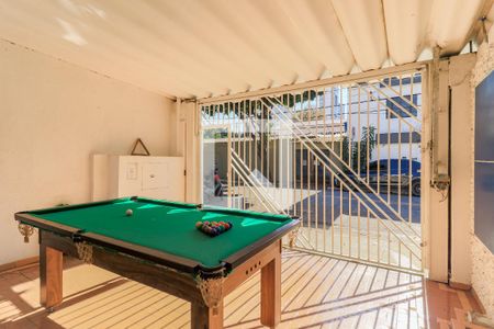 Casa à venda com 180m², 3 quartos e 2 vagas Casa à venda com 180m², 3 quartos e 2 vagasGaragem