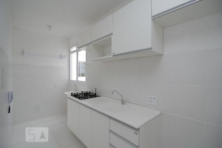 Cozinha de apartamento à venda com 2 quartos, 48m² em São José, Canoas