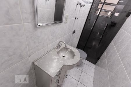 Banheiro de apartamento à venda com 2 quartos, 41m² em Vila Buarque, São Paulo