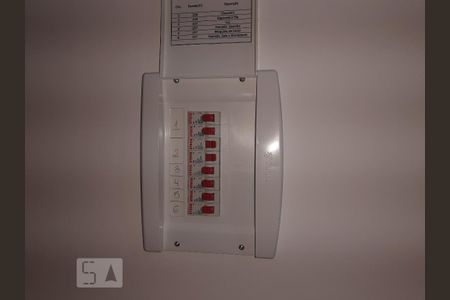 Caixa de luz de apartamento para alugar com 1 quarto, 35m² em Vila Leonor, São Paulo