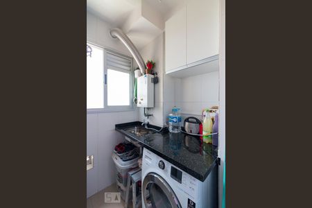 Apartamento à venda com 60m², 2 quartos e 1 vagaÁrea de serviço