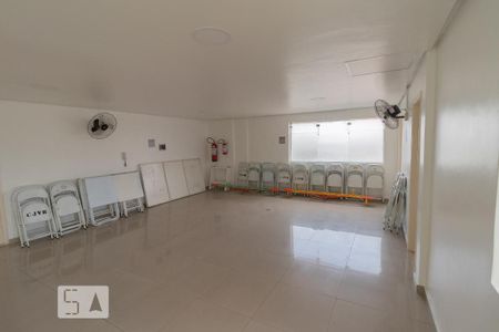 Apartamento à venda com 48m², 2 quartos e 1 vagasalao de festas